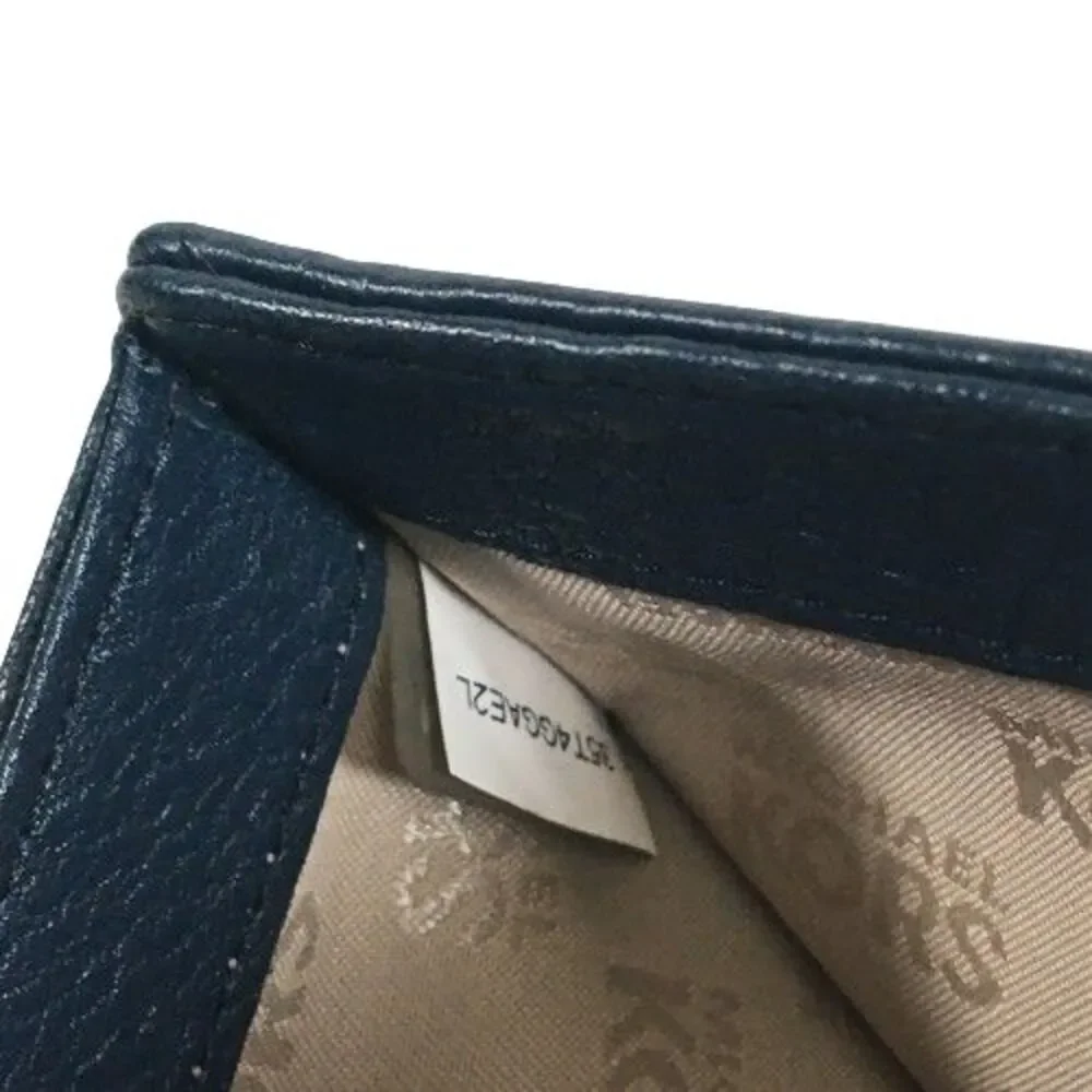 MICHAEL KORS Gansevoort Clutch Wallet Medium Trifold Navy-Blue Pebble Leather